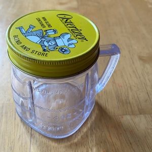 Oster mini blend container